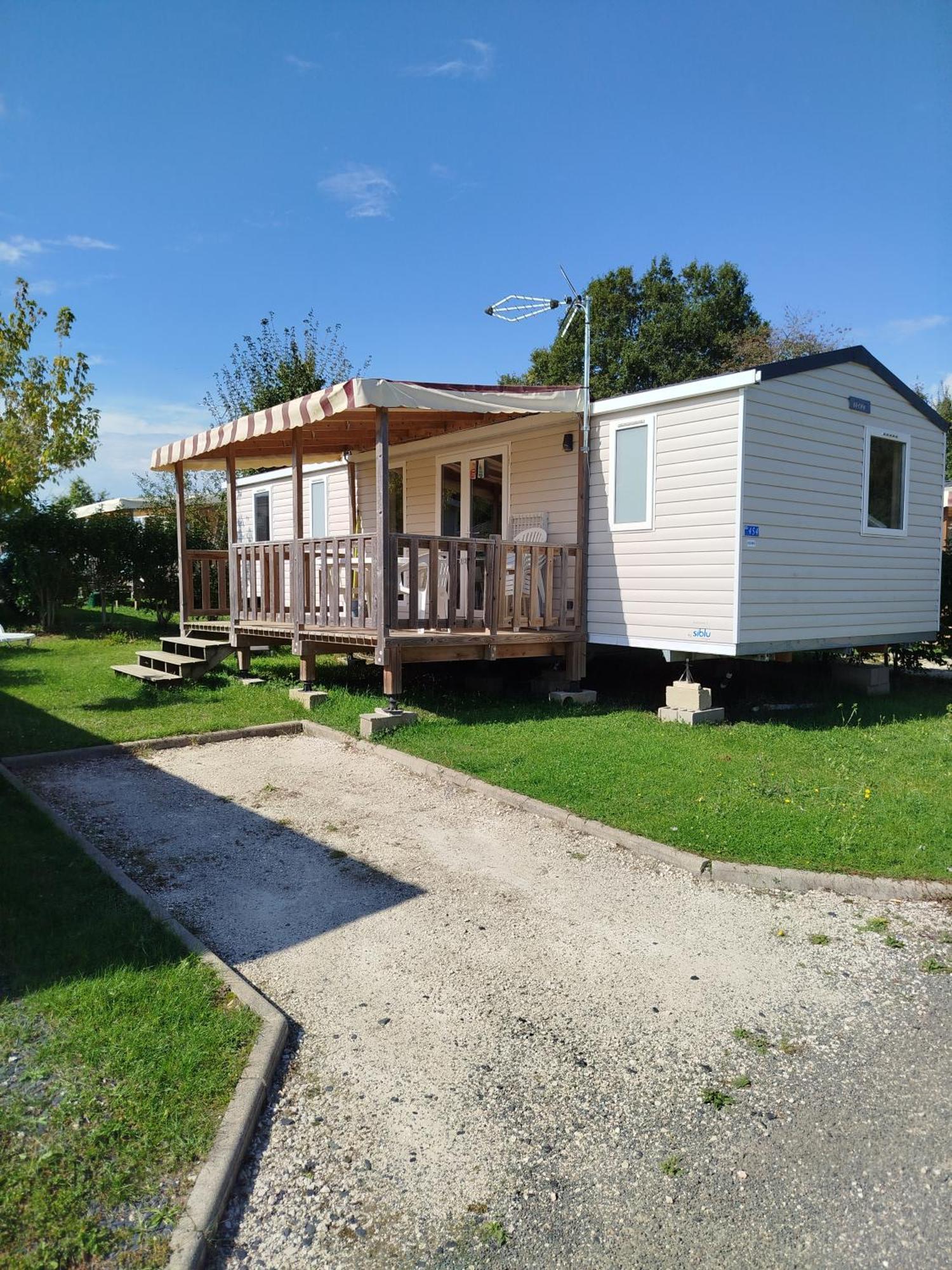 MHVACANCES propose CAMPING 4 ETOILES DANS LE LOIRE ET CHER PROCHE BEAUVAL Onzain Exterior foto
